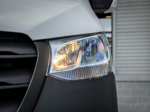 Used 2026 Mercedes-Benz Sprinter 3500 image 6