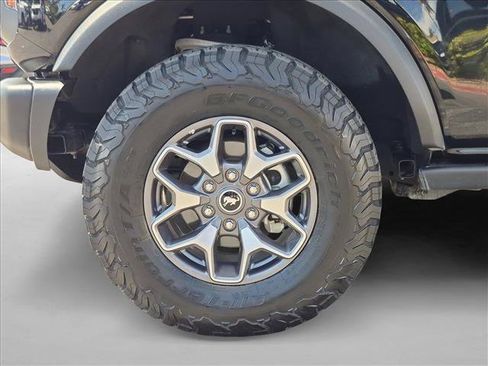 Used 2025 Ford Bronco Badlands AWD/4WD image 24