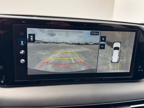 Used 2023 Hyundai Palisade Limited FWD image 24