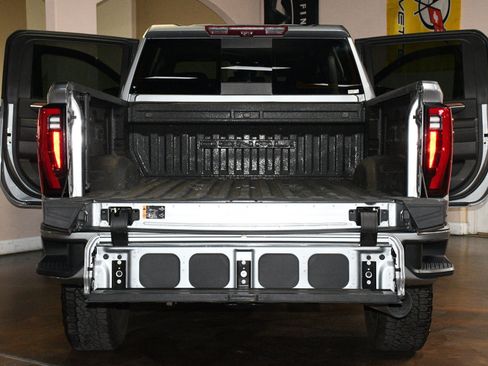 Used 2024 GMC Sierra 2500 Denali w/ Denali Reserve Package AWD/4WD image 88