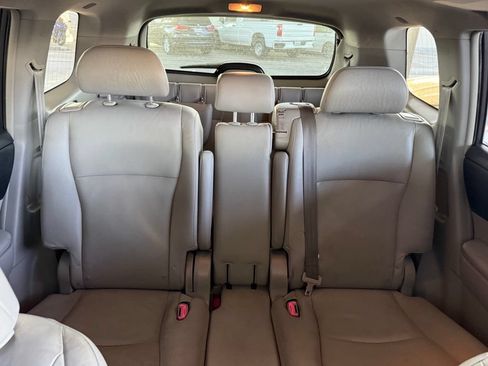 Used 2008 Toyota Highlander Limited FWD image 4