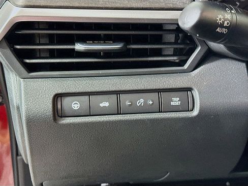 New 2025 Nissan Altima 2.5 SL image 10