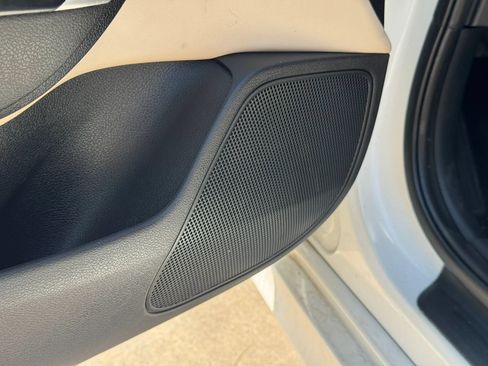 Used 2018 Kia Stinger Premium RWD image 13