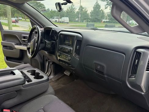 Used 2015 Chevrolet Silverado 1500 LT AWD/4WD image 12