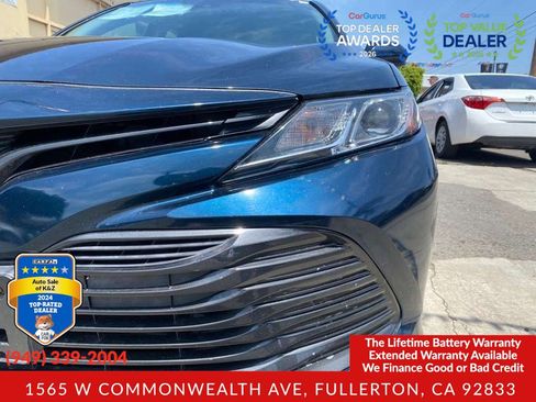 Used 2018 Toyota Camry LE FWD image 14
