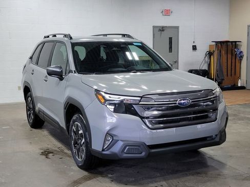 Used 2026 Subaru Forester Premium AWD/4WD image 4