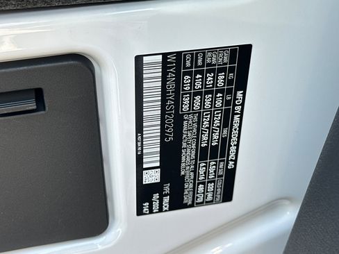 New 2025 Mercedes-Benz Sprinter 2500 image 28