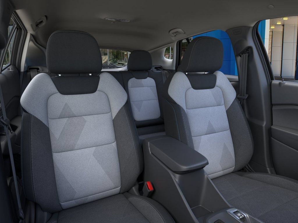 New 2026 Chevrolet Trax LS w/ LS Convenience Package FWD image 16