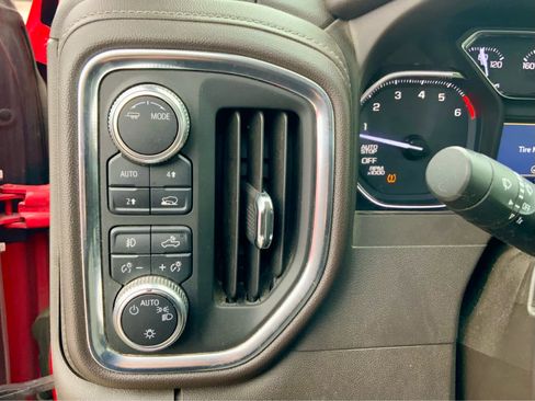 Used 2020 GMC Sierra 1500 Elevation w/ Elevation Value Package image 49