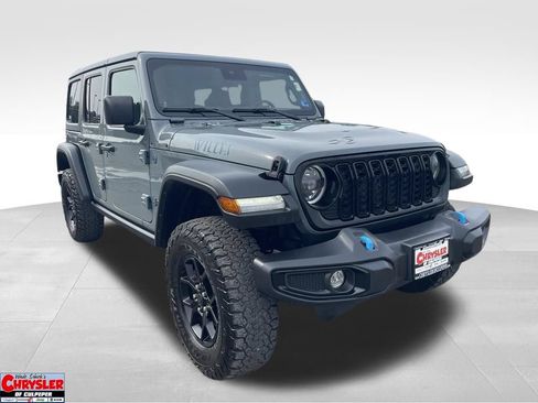 Used 2024 Jeep Wrangler Unlimited AWD/4WD image 1