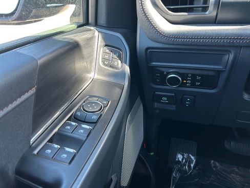 Used 2025 Ford F150 Lightning Lariat w/ Max Trailer Tow Package AWD/4WD image 19