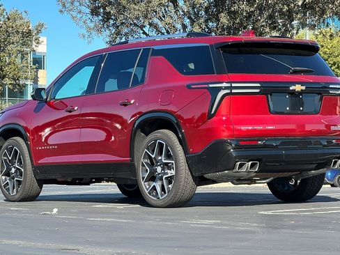 Certified 2025 Chevrolet Traverse High Country w/ LPO, Floor Liner Package image 25