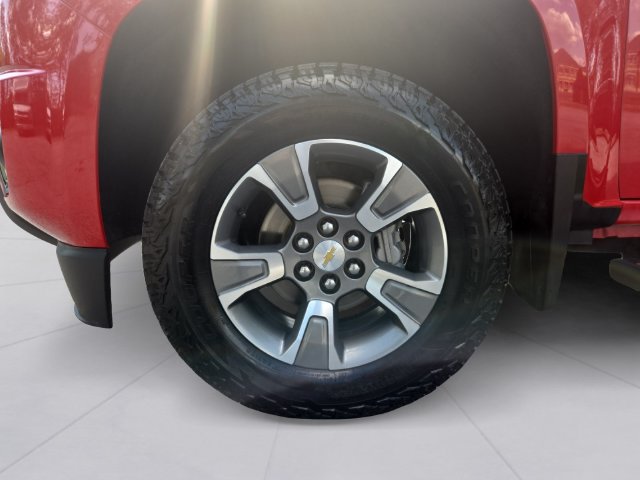Used 2020 Chevrolet Colorado Z71 AWD/4WD image 9