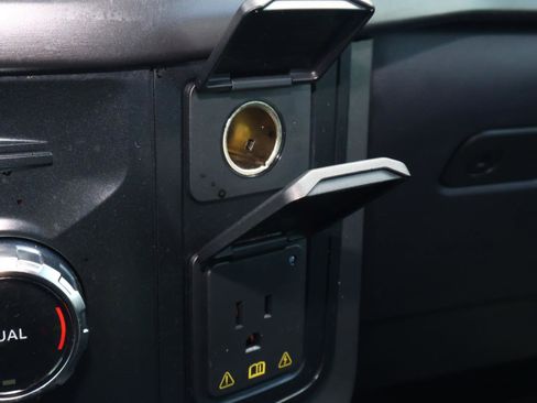 Used 2024 Ford F150 XLT w/ FX4 Off-Road Package image 32