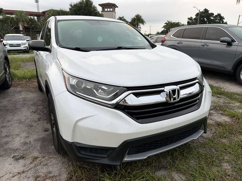 Used 2019 Honda CR-V LX image 3