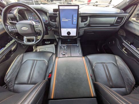 Used 2023 Ford Expedition Max Platinum AWD/4WD image 14