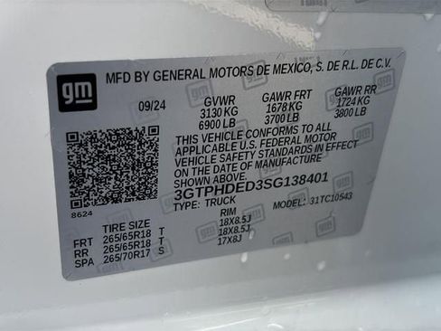 Used 2025 GMC Sierra 1500 SLT RWD image 29