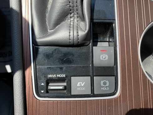 Used 2022 Toyota Sienna XLE AWD/4WD image 20
