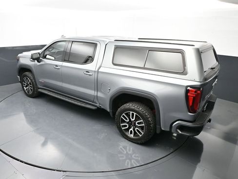 Used 2023 GMC Sierra 1500 AT4 w/ AT4 Premium Package AWD/4WD image 43