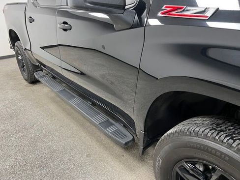 Used 2021 Chevrolet Silverado 1500 LT Trail Boss image 13