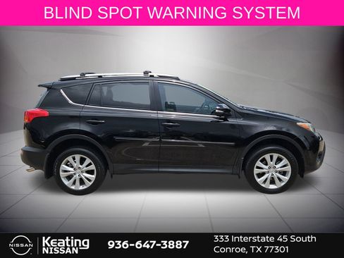Used 2015 Toyota RAV4 Limited w/ Technology Package FWD image 9