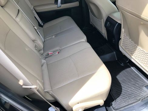 Used 2019 Toyota 4Runner Limited image 36