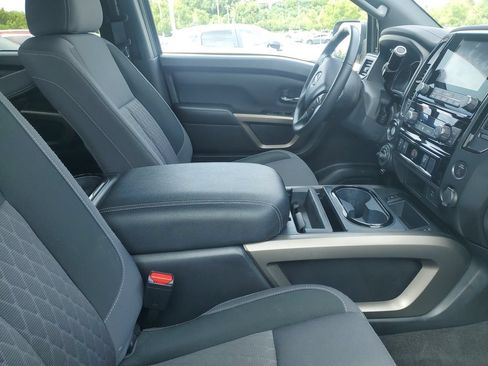 Certified 2024 Nissan Titan SV w/ SV Bronze Edition Package AWD/4WD image 20
