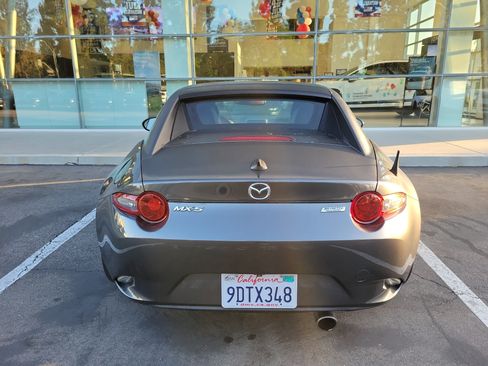 Used 2017 MAZDA MX-5 Miata RF Grand Touring RWD image 5