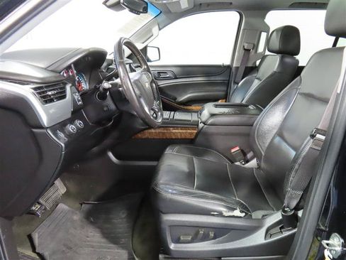 Used 2015 Chevrolet Suburban LTZ AWD/4WD image 16