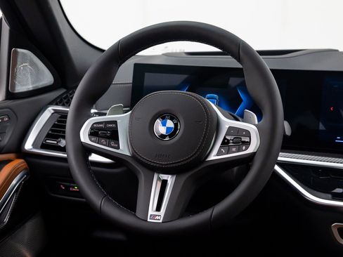 New 2026 BMW X6 M60i w/ Executive Package image 11