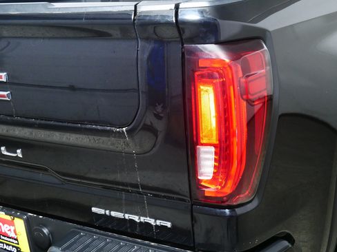 Used 2020 GMC Sierra 1500 Denali w/ Technology Package AWD/4WD image 17