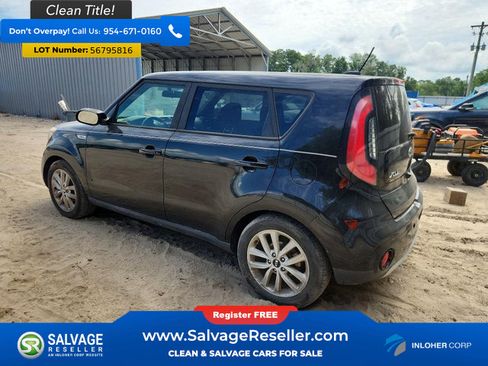 Used 2017 Kia Soul + FWD image 3