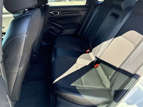 Used 2025 Honda Civic Sport image 28