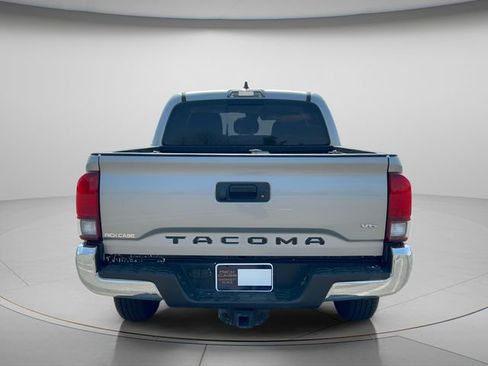 Used 2021 Toyota Tacoma SR5 image 5