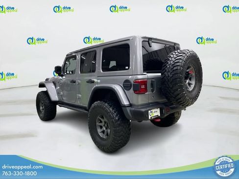 Used 2018 Jeep Wrangler Unlimited Rubicon AWD/4WD image 8
