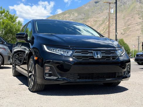 Used 2026 Honda Odyssey EX-L image 1
