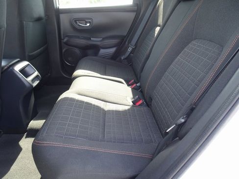 Certified 2023 Honda HR-V Sport image 9