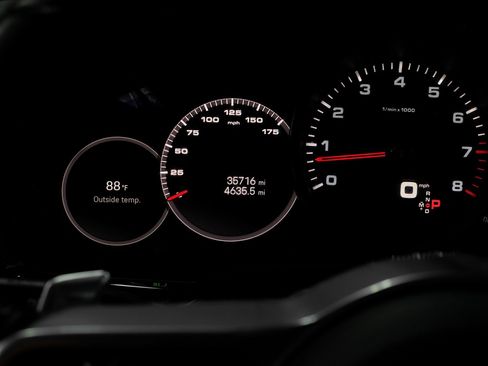 Used 2023 Porsche Cayenne Base image 29