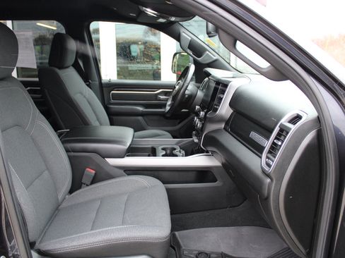 Used 2019 RAM 1500 Big Horn image 10
