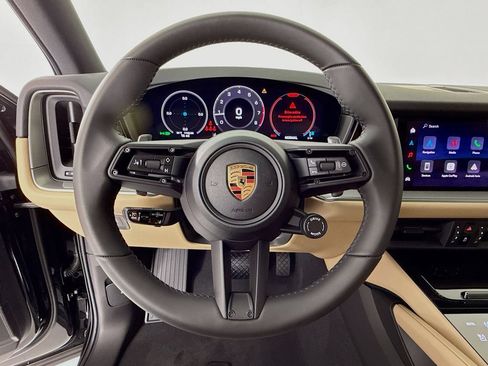 New 2026 Porsche Cayenne AWD/4WD image 15