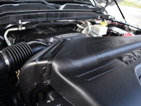 Used 2021 RAM 2500 Tradesman w/ Chrome Appearance Group AWD/4WD image 20