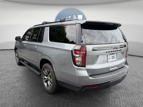 Used 2023 Chevrolet Suburban Z71 w/ Luxury Package AWD/4WD image 6