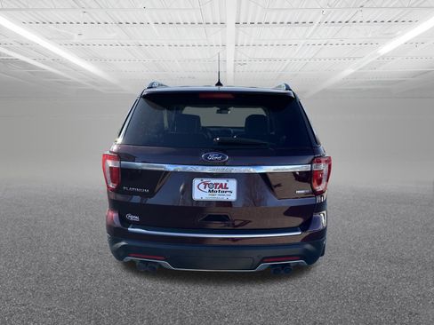 Used 2018 Ford Explorer Platinum image 6