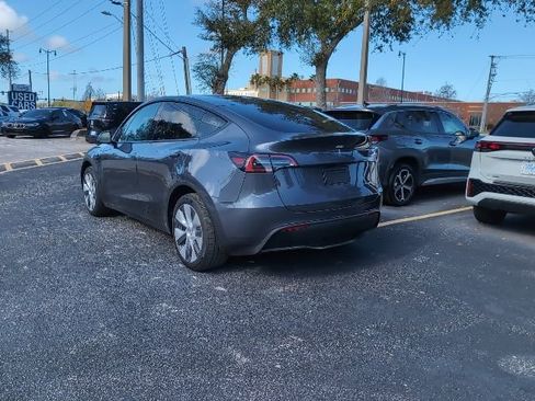 Used 2023 Tesla Model Y Long Range image 4
