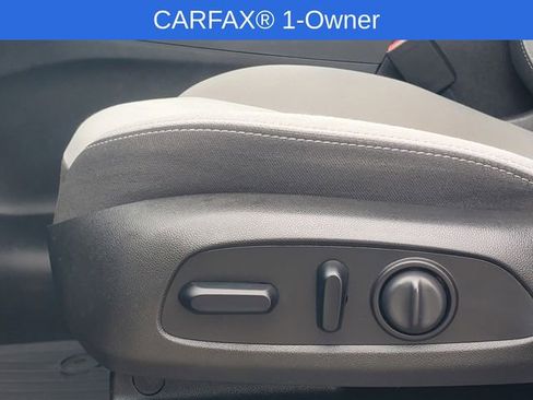 Certified 2021 Chevrolet Equinox LS w/ LS Convenience Package AWD/4WD image 10