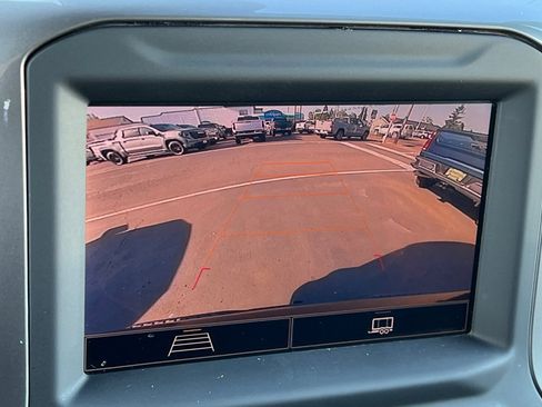 Used 2022 Chevrolet Silverado 1500 Custom image 15