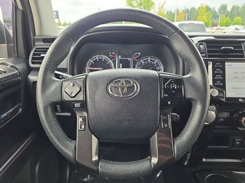 Used 2021 Toyota 4Runner TRD Off-Road AWD/4WD image 20