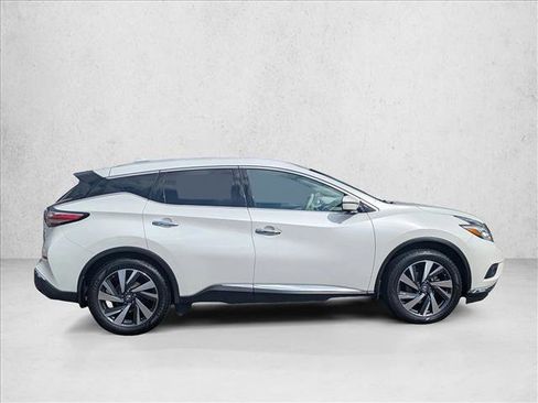 Used 2018 Nissan Murano Platinum image 4
