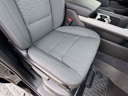 New 2026 RAM 1500 Big Horn AWD/4WD image 16