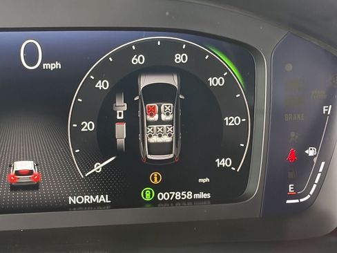 Used 2026 Honda CR-V Sport Touring image 32